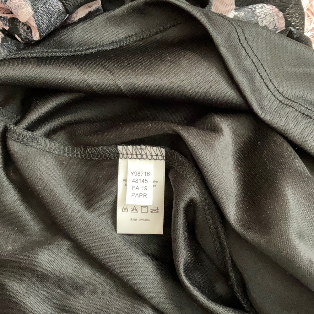 🖤💗NWOT Venus MIDI Dress - Picture 11 of 13